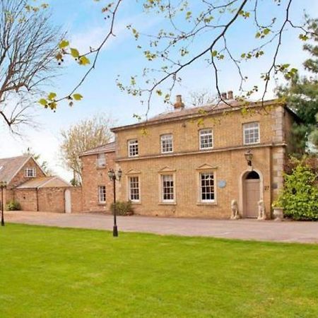 Braywood House Bed & Breakfast Huntingdon Exterior photo