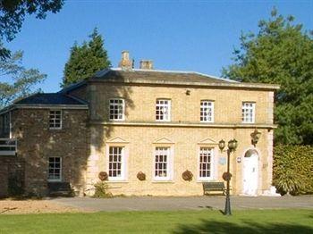 Braywood House Bed & Breakfast Huntingdon Exterior photo